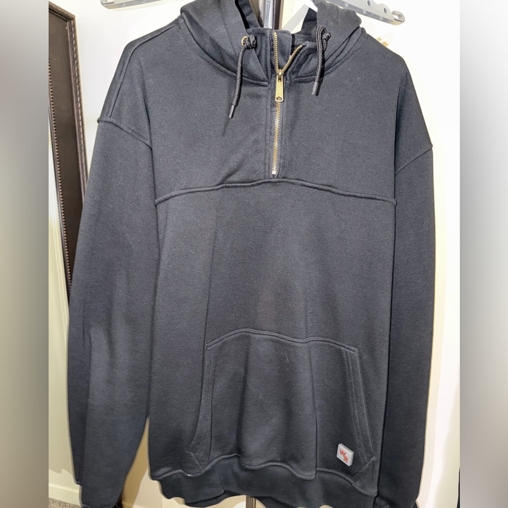 Men's Black Zip-Up Hoodie Sweater